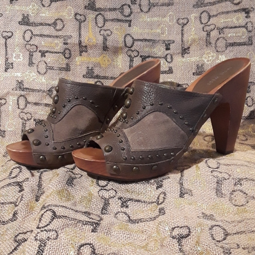 Women's Shoes